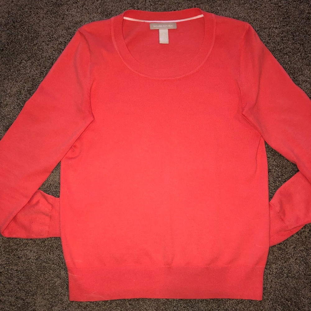 Banana Republic size small sweater